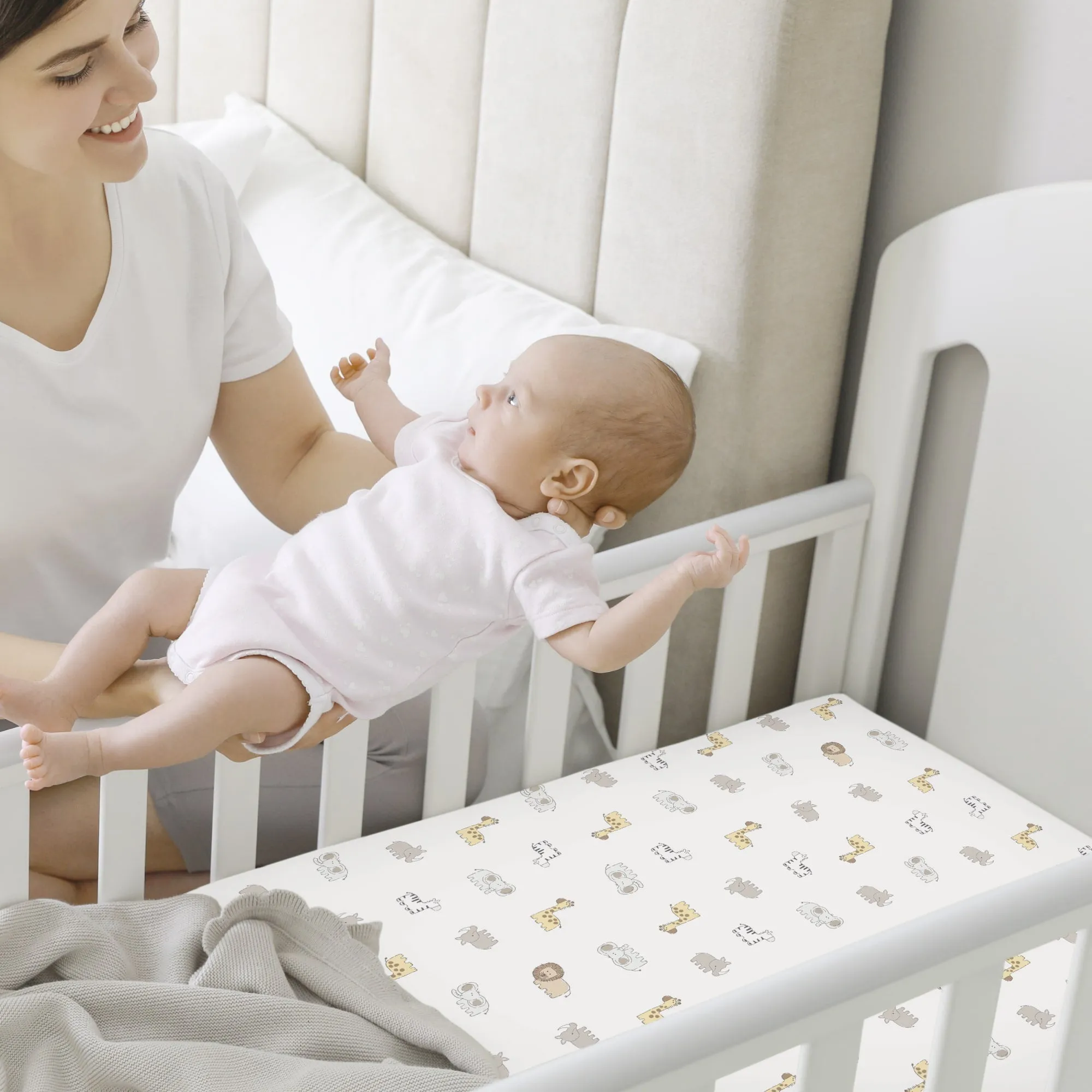 Soothe Fitted Mini Crib Sheet (KeaSafari)